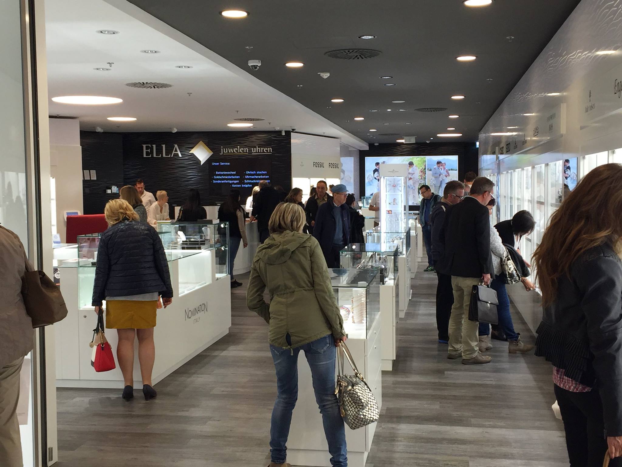 The Mall Wien Mitte ELLA Juwelen Store The Mall Wien Mitte ELLA Juwelen Store